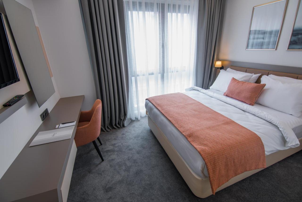 Dovv Hotel Business Gaziemir Buitenkant foto