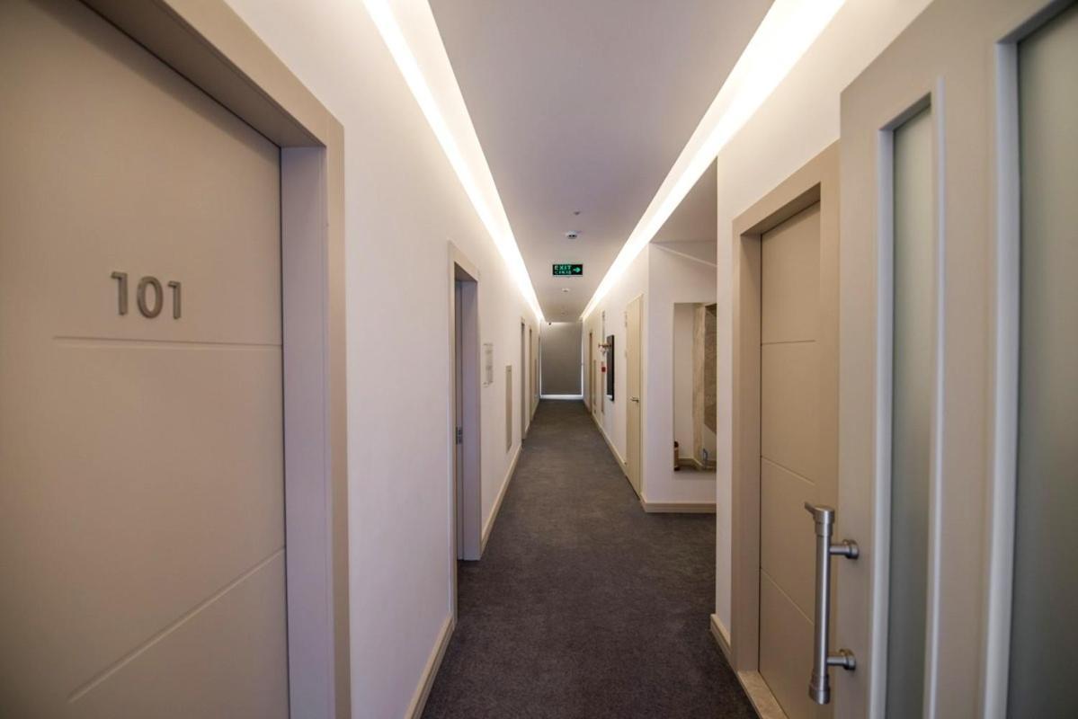Dovv Hotel Business Gaziemir Buitenkant foto